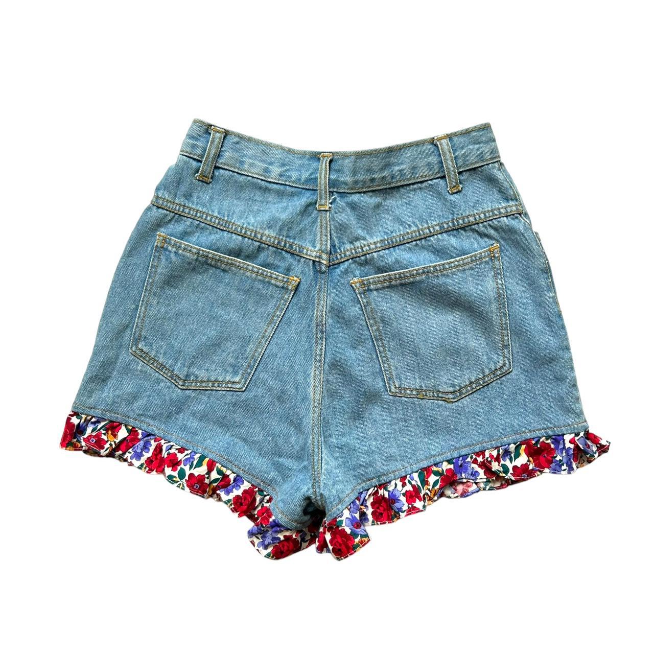 90s floral ruffle trim shorts XS